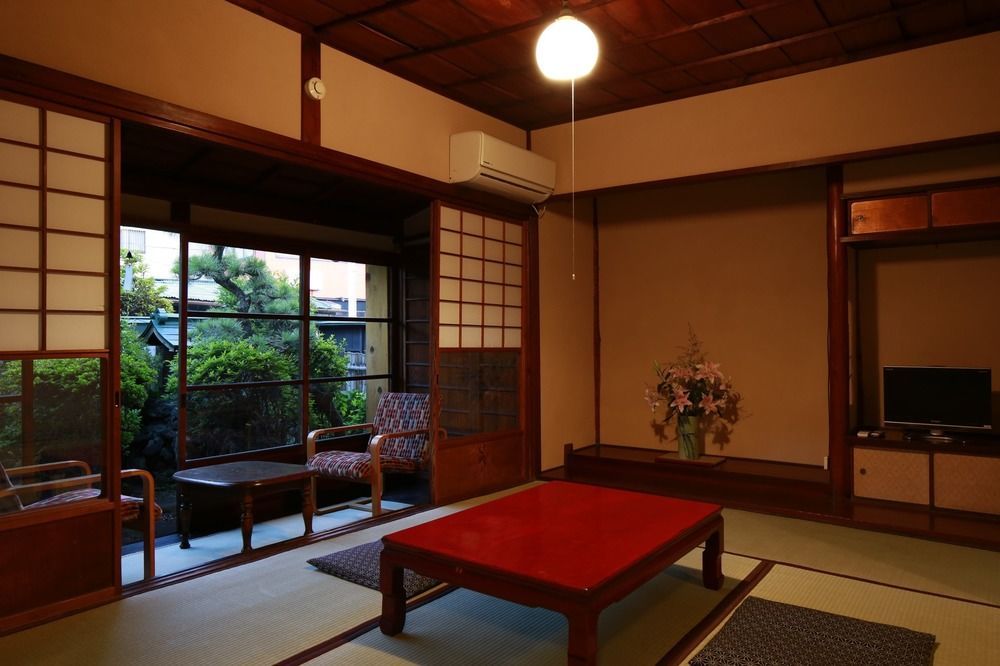Hinode Ryokan Одавара Екстер'єр фото